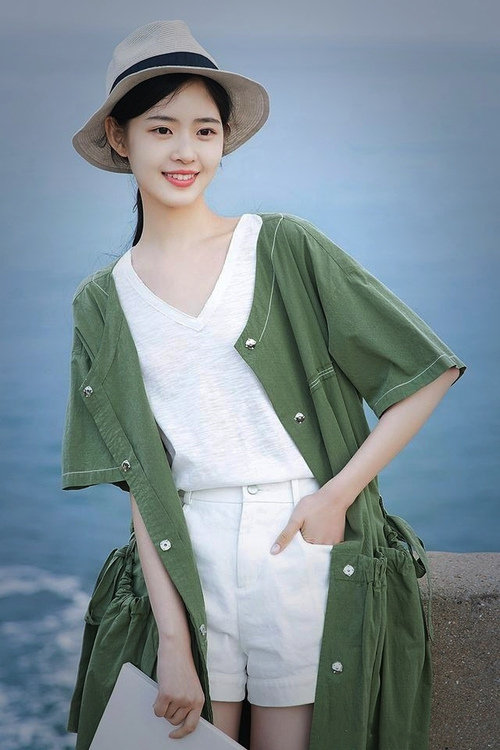 开云官方网页登录-新西兰全黑队依靠快速节奏主宰比赛，防守与进攻完美结合，新西兰全黑队慈善公益